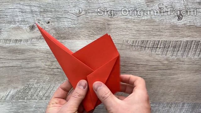 Come Fare un il miglior Aereo di Carta che ti sorprenderà con la sua autonomia di volo смотреть онлайн