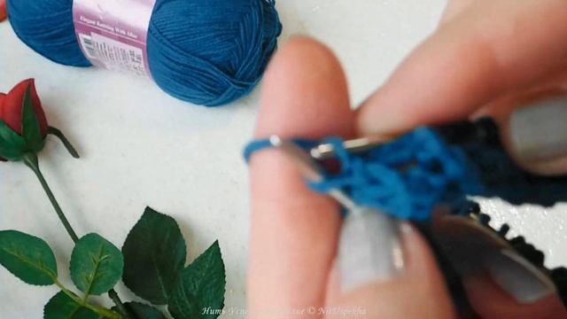 МУЖСКАЯ ТОЛСТОВКА С КАПЮШОНОМ // ВЯЖЕМ СПИЦАМИ // ЧАСТЬ 1 смотреть онлайн