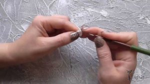 Вязание крючком для начинающих видео. Ангел крючком. 2 этап голова начало