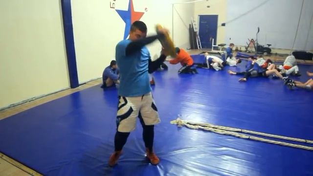 Борцовский КроссФит - программа на развитие выносливости и силы смотреть онлайн