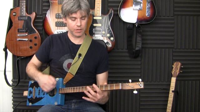 Cigar Box Guitar - Classic Rock Flatpicking - FULL Sunshine of Your Love смотреть онлайн