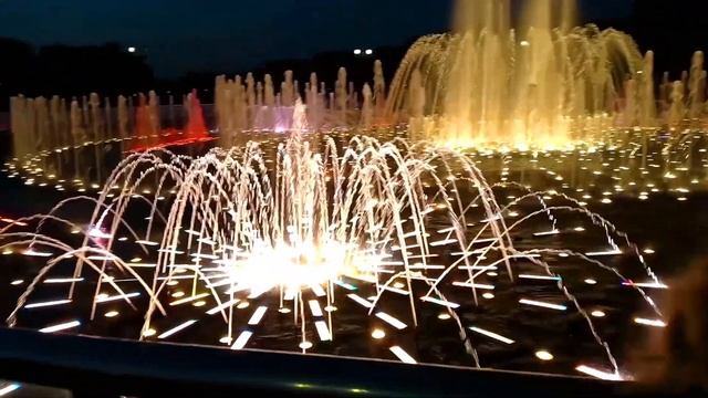 Фонтан Царицыно Вечер смотреть онлайн