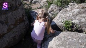 Застряли в БОЛОТЕ и нашли Стоунхендж ?! Природный парк Бугский Гард!  Тревел Блог Супер Тима и семь