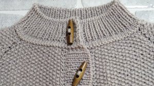 Как связать росток, реглан сверху спицами.