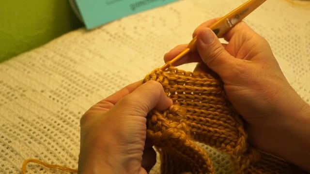 ОБьемный и Очень теплый СНУД" Листья" ,вязание крючком,(Шаль № 143) смотреть онлайн