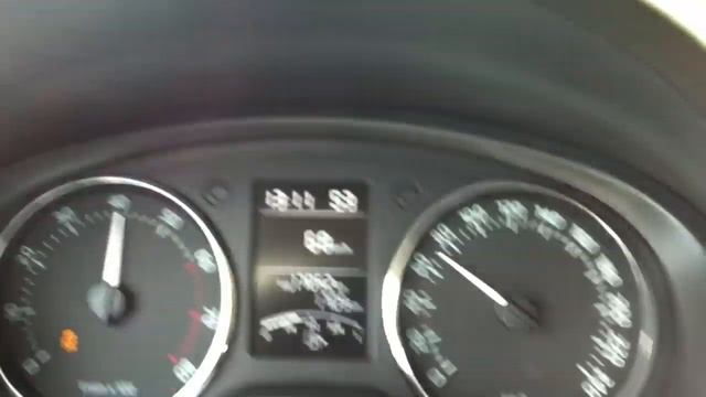 0-100 Skoda Rapid 1.4TSI DSG7 смотреть онлайн