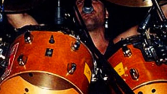 "Drum Song" - Alexander, Bordin, and Keenan смотреть онлайн