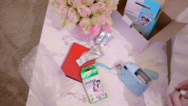 обзор на фотоаппарат моментальной печати Instax Mini 9 смотреть онлайн