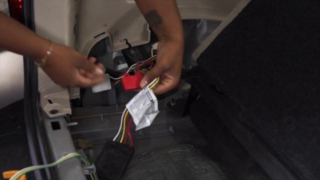 2005 Toyota Highlander | U-Haul Trailer Wiring Installation | Tow Package Plug смотреть онлайн