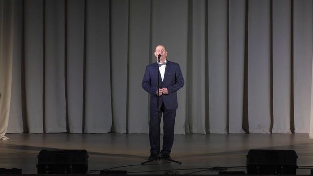 Поет Голомидов Юрий Григорьевич - Эти глаза напротив смотреть онлайн