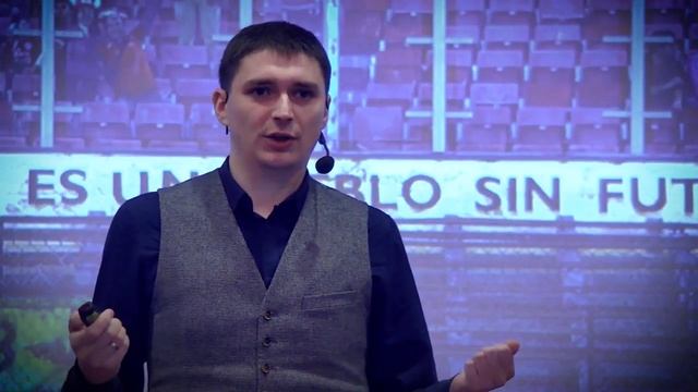 Стадионы, люди и открытие мира | Андрей Вашкевич | TEDxMinsk смотреть онлайн