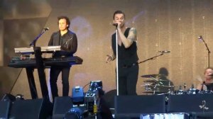 Depeche Mode - Walking In My Shoes HD Multicam Bern 07.06.2013