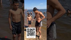 Удивили весь пляж!