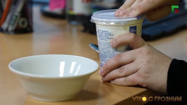 ГРЕЧЕСКИЙ ЙОГУРТ ИЛИ СМЕТАНА - В ЧЕМ РАЗНИЦА