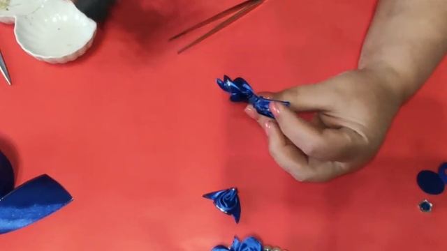 Аксессуары для волос (канзаши). смотреть онлайн