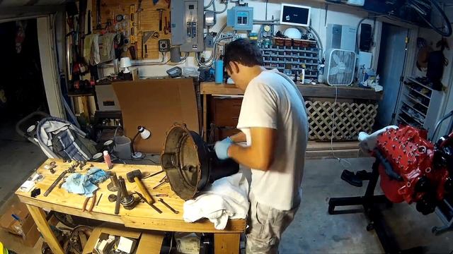 1951 Ford F1 3 speed transmission Rebuild смотреть онлайн