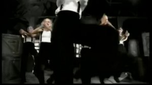 Кристина Орбакайте - Не бей любовь