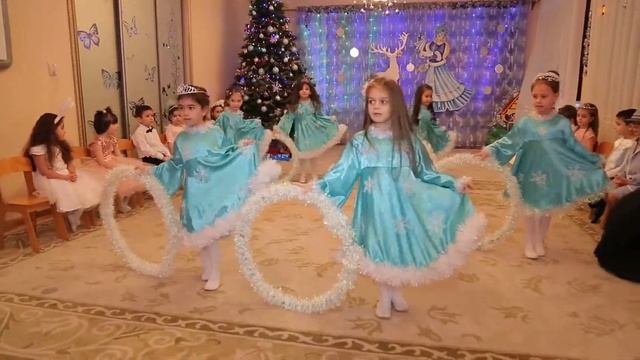 Новогодний утренник 2020 в Дагестане | Дед Мороз и Снегурочка | Видеограф Шахбан Гасанов смотреть онлайн