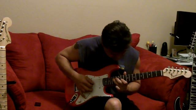 Squier Mini by Fender смотреть онлайн