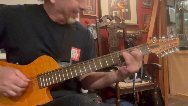 Little Wing for solo 12 string Baritone Guitar смотреть онлайн