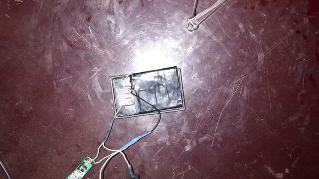 Потужний міні ліхтарик своїми руками.Як зробити ліхтарик із світлодіода та батарейок (фонарик,фонар смотреть онлайн