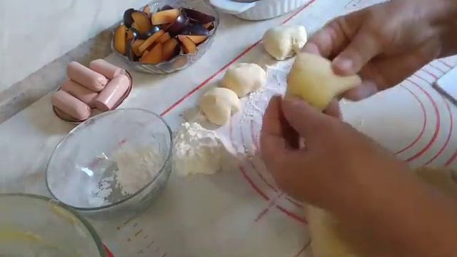 дрожжевое тесто. сливовый пирог. смотреть онлайн