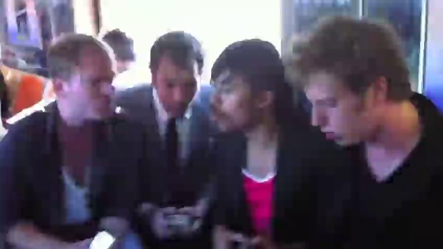 Концерт на телефонах Take Me Out LIVE On NYC Subway