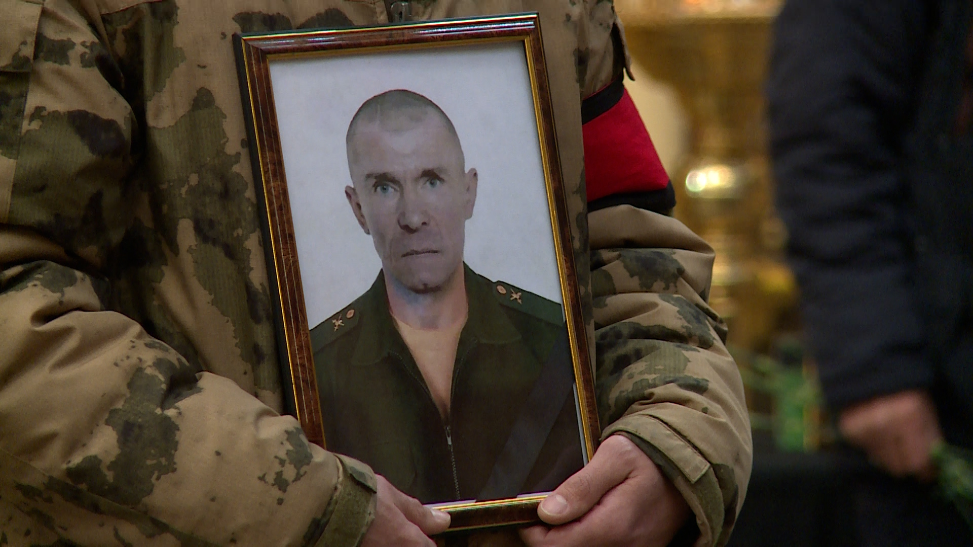 Владимир Уйба о прощании с Андреем Кичигиным, геройски погибшим на специальной военной операции смотреть онлайн