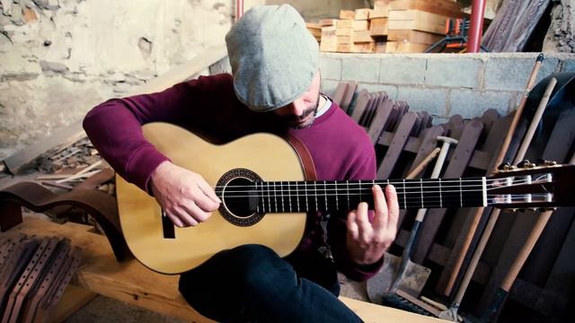 Valverde Castillo Guitar-First Prize Antonio Marin Montero Guitar Making Competition 2017