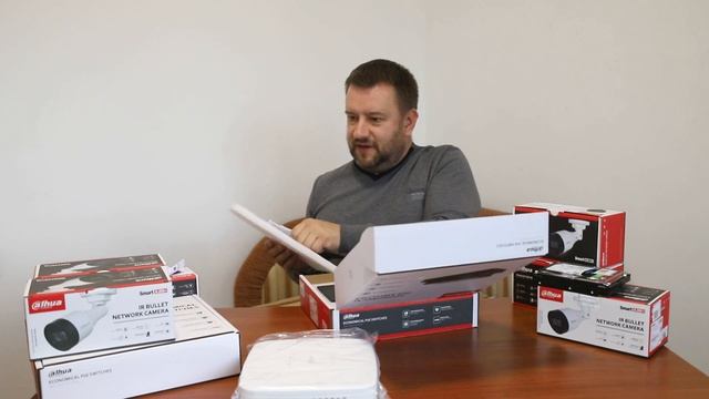 Відеонагляд і сигналізація. Комплект відеонагляду Dahua смотреть онлайн