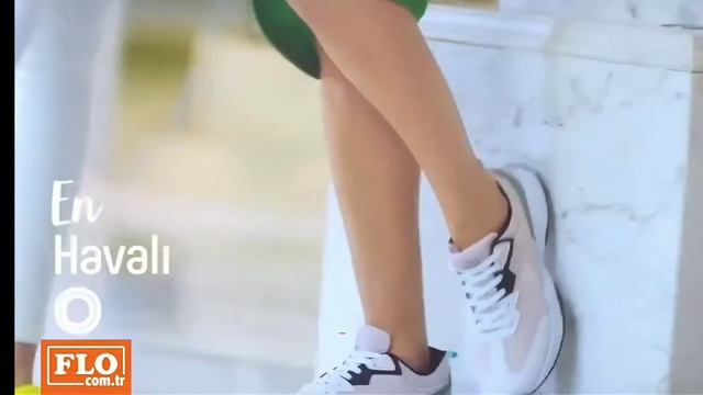 РЕЙЯН В РЕКЛАМЕ/ ЭМБРУ ШАХИН В РЕКЛАМЕ смотреть онлайн