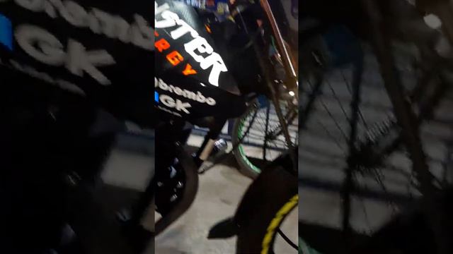 IGM 150cc..Corte Vinil MONSTER ENERGY смотреть онлайн