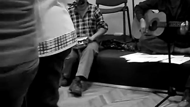 Guru Maharaj - kriyabans chanting for Guruji, Kriya Yoga Retreat with Sri Shibendu Lahiri