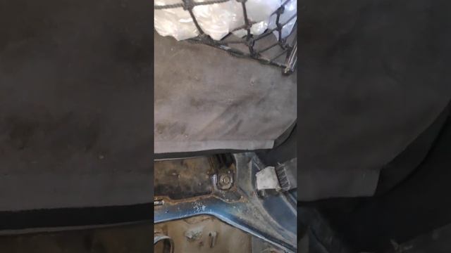 Где стоит блок управления (мозги) свечей накала на делике кирпич? смотреть онлайн