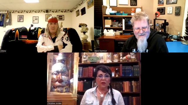 Get Off Our Lawn Show S2:E01b - Christine Jordan Part#2 смотреть онлайн