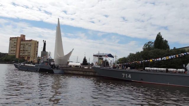 Калининград День военной контрактной службы – 07 смотреть онлайн