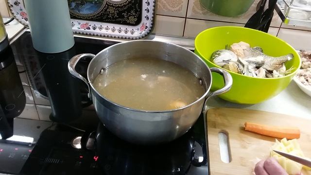 ??ЦАРСКАЯ УХА- рецепт по секрету всему свету. Не обычный божественный вкус.Вкусный воскресник смотреть онлайн