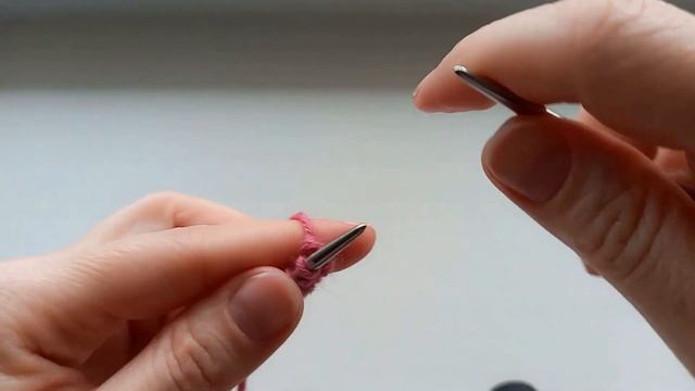 Необычная очень красивая резинка спицами. Красивый узор. Вязание для начинающих. смотреть онлайн