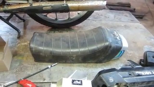 puch moped repairs part A смотреть онлайн