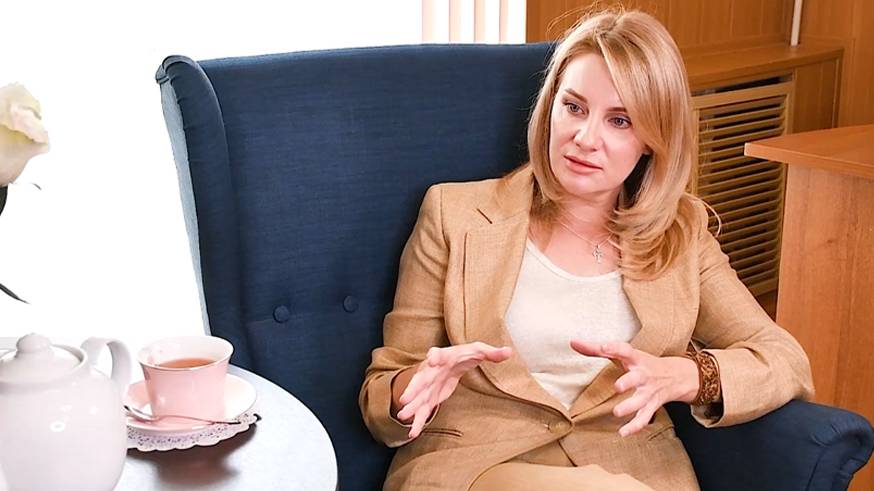 #НаШПИЛЬКЕ с Валерией Попериной. Программа 19 смотреть онлайн