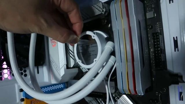 ASUS ROG X abit GUNDAM costum PC - FULL ASUS ROG смотреть онлайн