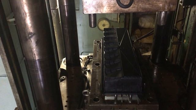 производство Формы для бордюров и тротуарной плитки смотреть онлайн