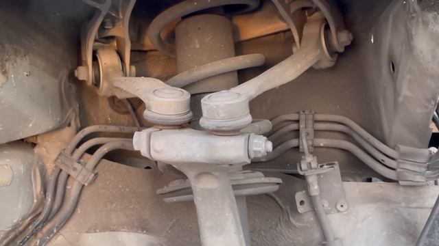 Audi Upper Control Arm links Bushings worn squeak noise hitting bumps Pinch Bolt seized suspension смотреть онлайн