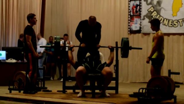 12,09,2015 Кубок Независимости г. Тирасполь WPC жим лежа Побережнюк Сергей 3 подход 165 кг. смотреть онлайн