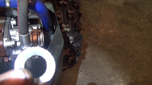 Мини погрузчик Helper 300.Опыт эксплуатации. смотреть онлайн