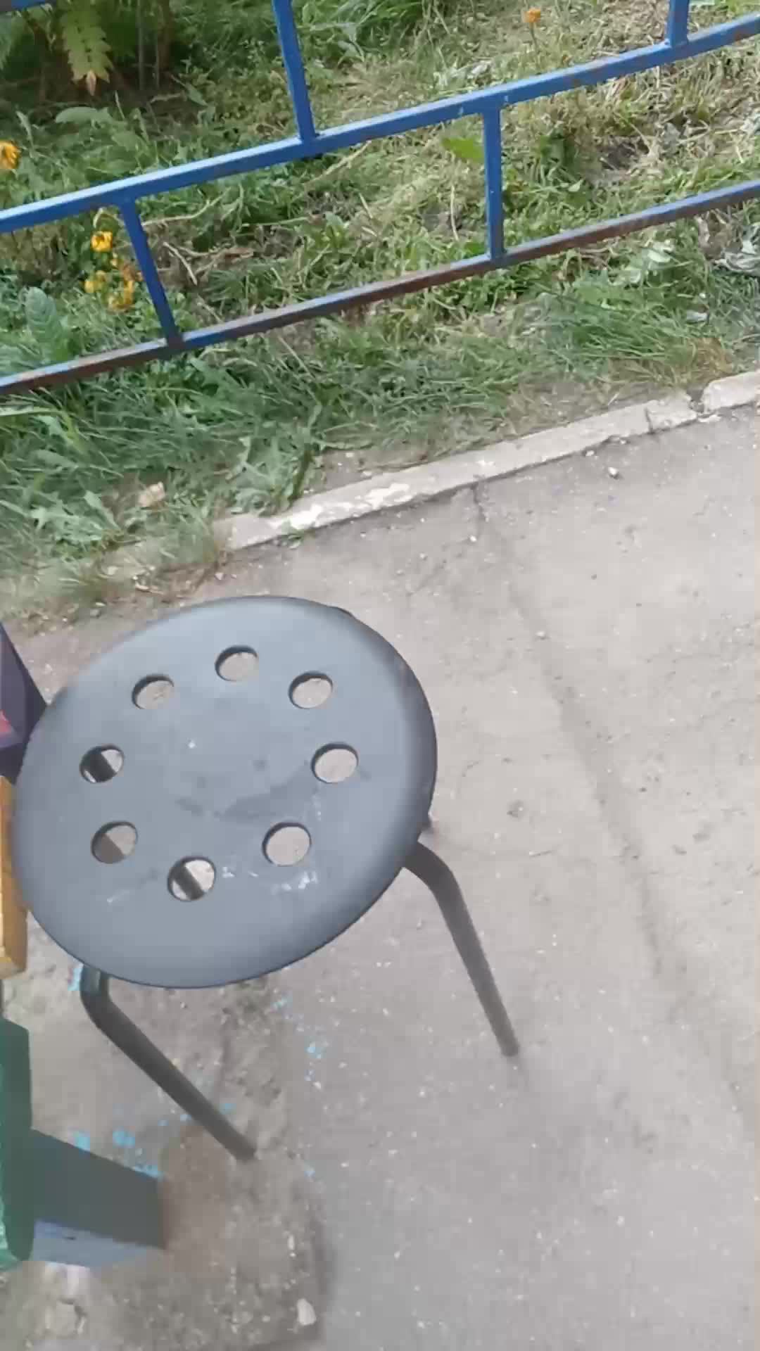 Иду в школу смотреть онлайн