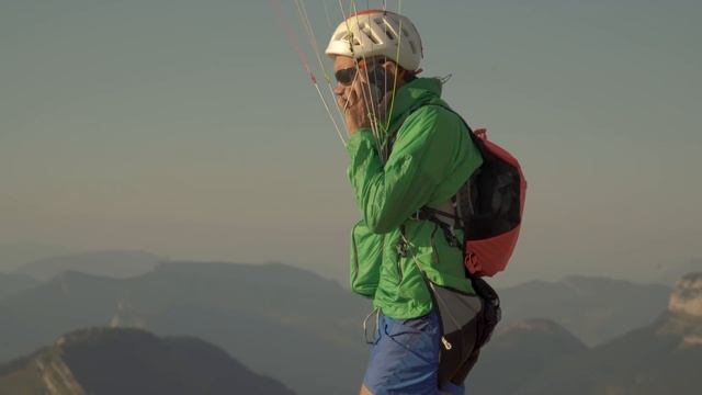 Run&Fly = 986gr /// The world lightest and compact aircraft - Dudek смотреть онлайн