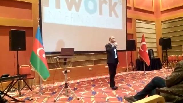 Rəşad İbrahimov Sən yadıma düşəndə mus.Elza İbrahimova,söz.DəmirGədəbəyli,canlı ifa Reshad Ibragimo смотреть онлайн