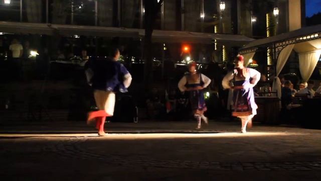Национальный Болгарский танец - ОЧЕНЬ ЗАЖИГАТЕЛЬНО смотреть онлайн