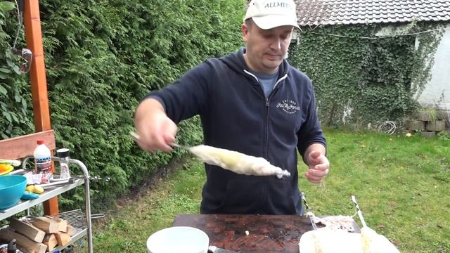 ШАШЛЫК ИЗ ЛОСОСЯ И КАРТОФЕЛЬНЫЙ ЛЮЛЯ КЕБАБ смотреть онлайн
